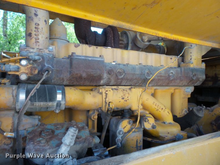 image for item DE7902 1969 Caterpillar 966C wheel loader