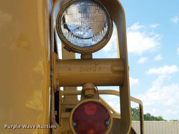 image for item DE7902 1969 Caterpillar 966C wheel loader