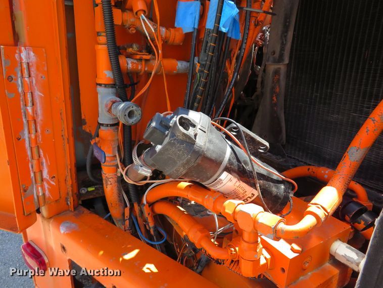 image for item DE8181 1997 Ford CF8000 street sweeper truck