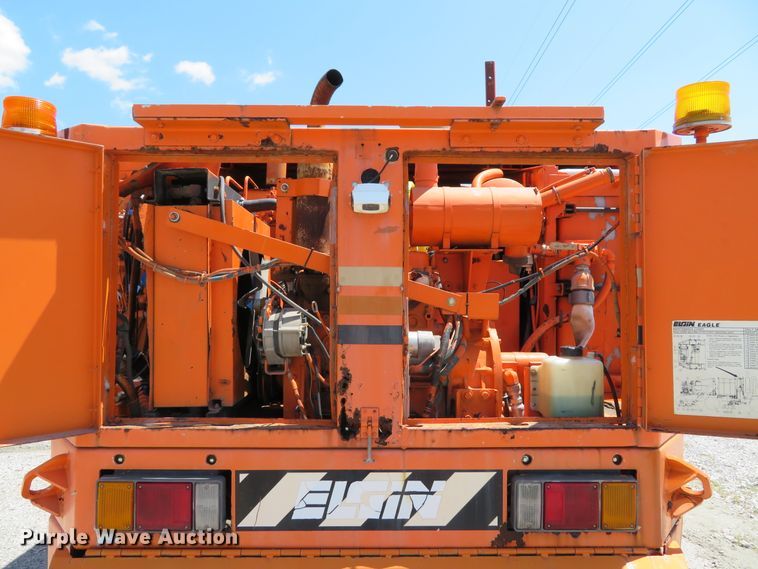 image for item DE8181 1997 Ford CF8000 street sweeper truck