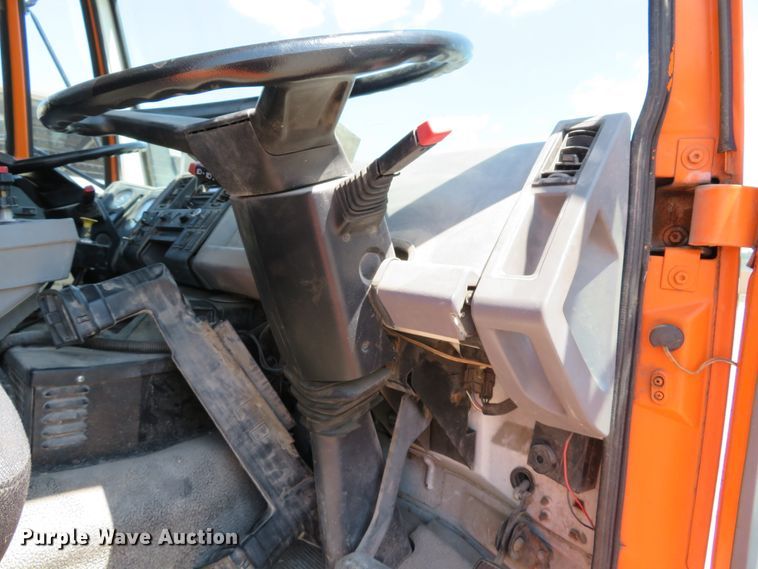 image for item DE8181 1997 Ford CF8000 street sweeper truck