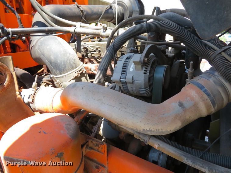 image for item DE8181 1997 Ford CF8000 street sweeper truck