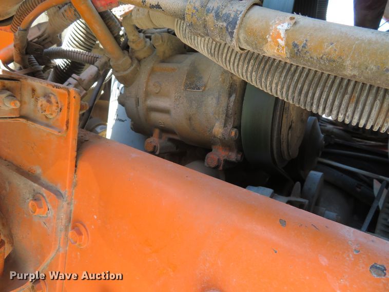 image for item DE8181 1997 Ford CF8000 street sweeper truck