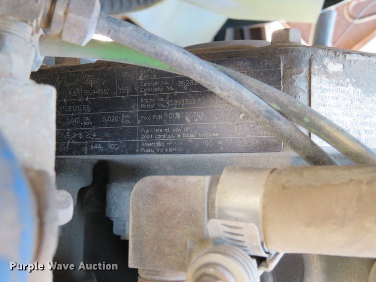 image for item DE8181 1997 Ford CF8000 street sweeper truck