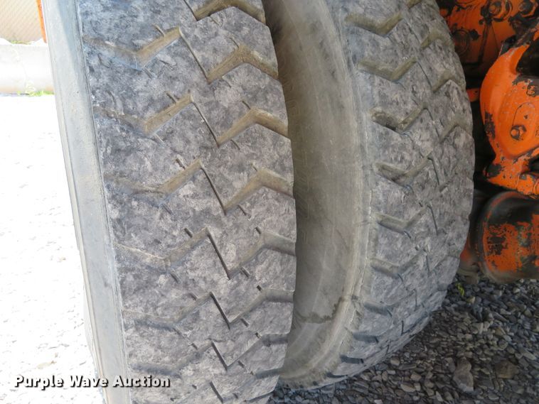 image for item DE8181 1997 Ford CF8000 street sweeper truck