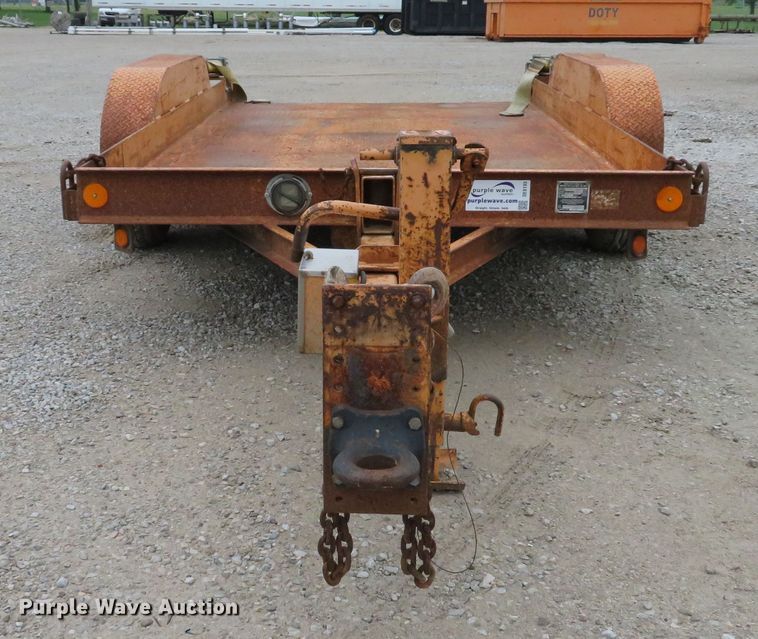image for item DE8193 1996 Butler LT-1014 tilt deck utility trailer