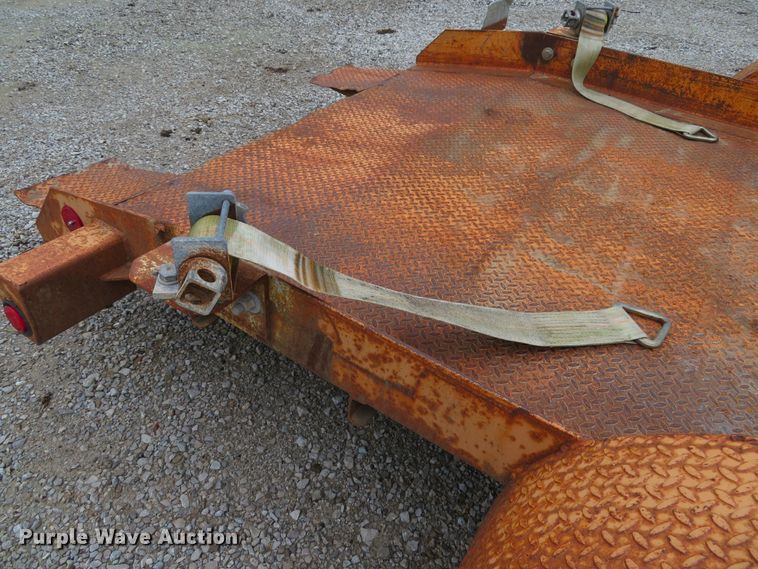 image for item DE8193 1996 Butler LT-1014 tilt deck utility trailer