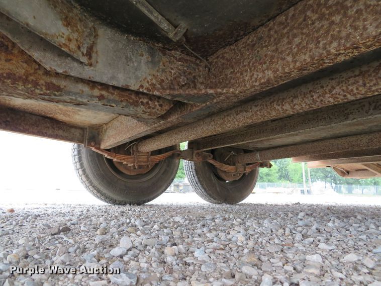 image for item DE8193 1996 Butler LT-1014 tilt deck utility trailer