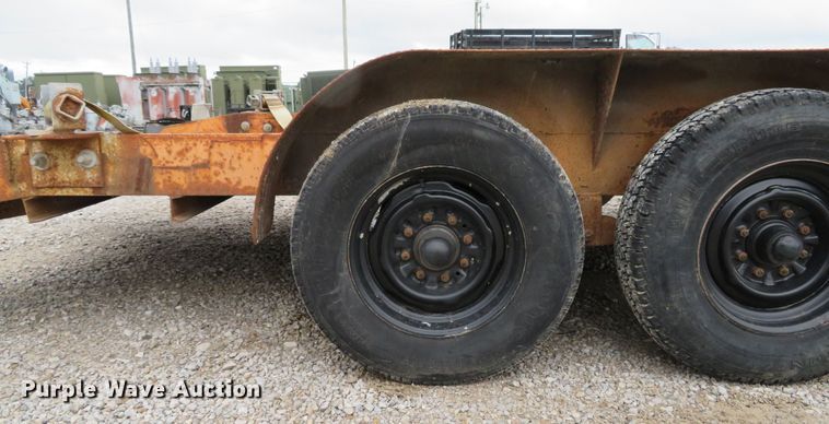 image for item DE8193 1996 Butler LT-1014 tilt deck utility trailer