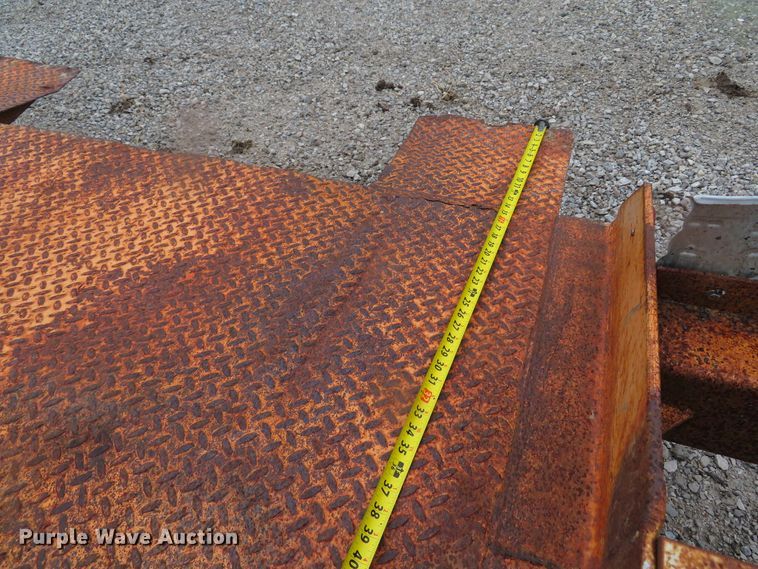 image for item DE8193 1996 Butler LT-1014 tilt deck utility trailer