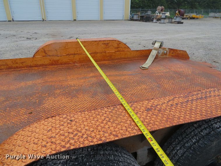 image for item DE8193 1996 Butler LT-1014 tilt deck utility trailer