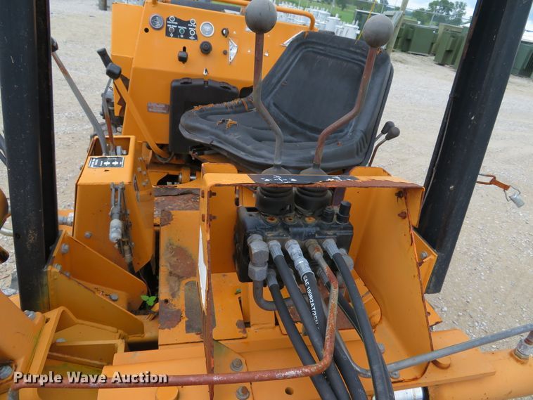 image for item DE8194 2005 Astec RT360 trencher