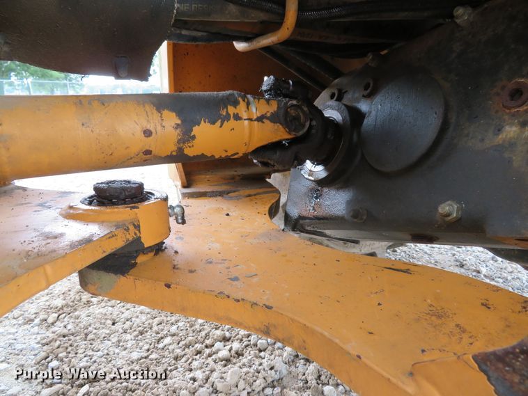 image for item DE8194 2005 Astec RT360 trencher