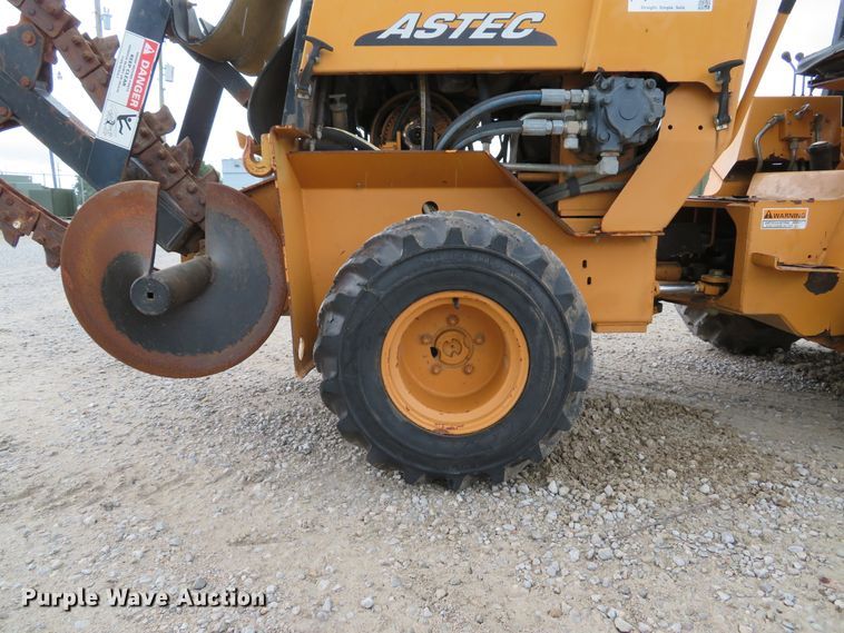 image for item DE8194 2005 Astec RT360 trencher