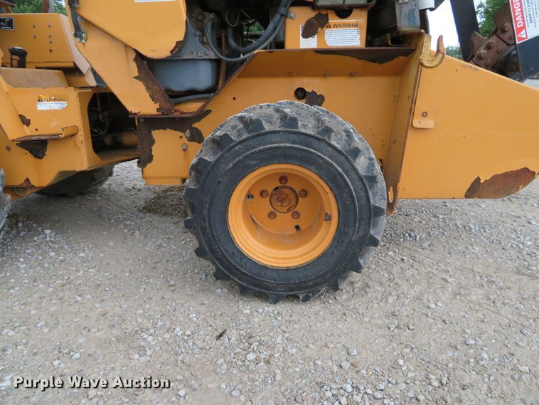 image for item DE8194 2005 Astec RT360 trencher