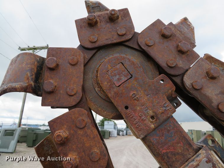 image for item DE8195 1997 Case 360 trencher