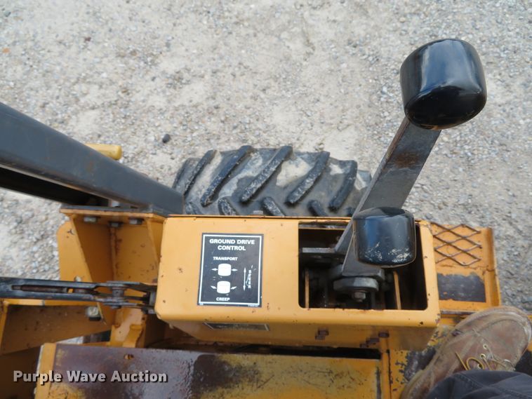 image for item DE8195 1997 Case 360 trencher