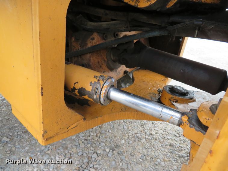 image for item DE8195 1997 Case 360 trencher