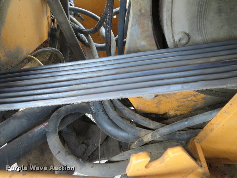 image for item DE8195 1997 Case 360 trencher