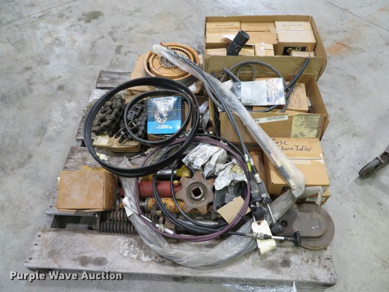 image for item DE8195 1997 Case 360 trencher