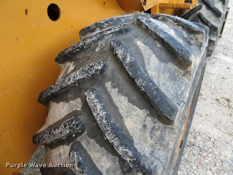 image for item DE8195 1997 Case 360 trencher