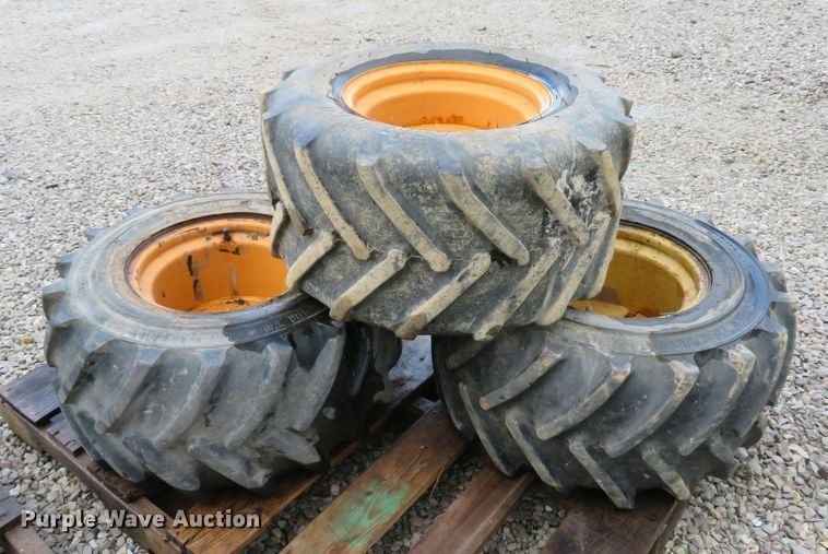 image for item DE8195 1997 Case 360 trencher