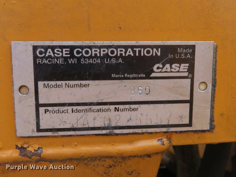 image for item DE8195 1997 Case 360 trencher