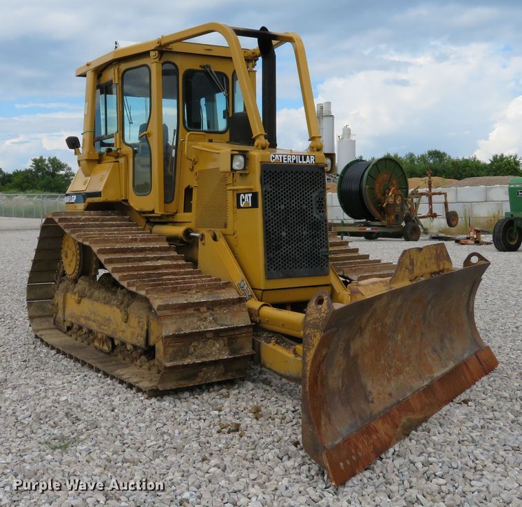 image for item DE8198 1996 Caterpillar D4H LGP dozer