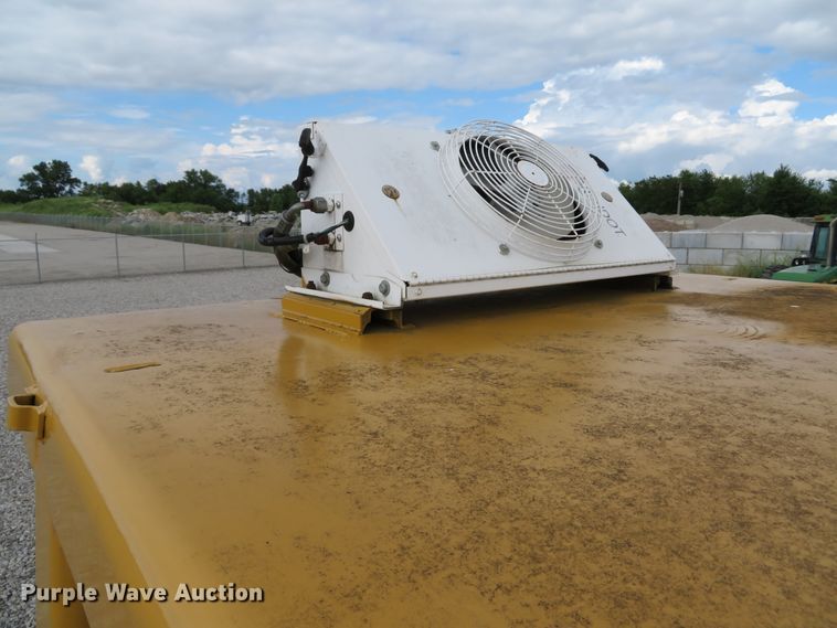 image for item DE8198 1996 Caterpillar D4H LGP dozer