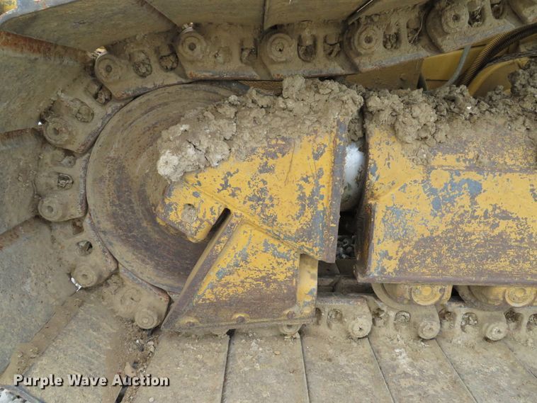 image for item DE8198 1996 Caterpillar D4H LGP dozer