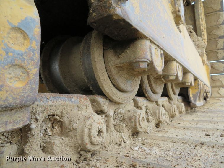 image for item DE8198 1996 Caterpillar D4H LGP dozer