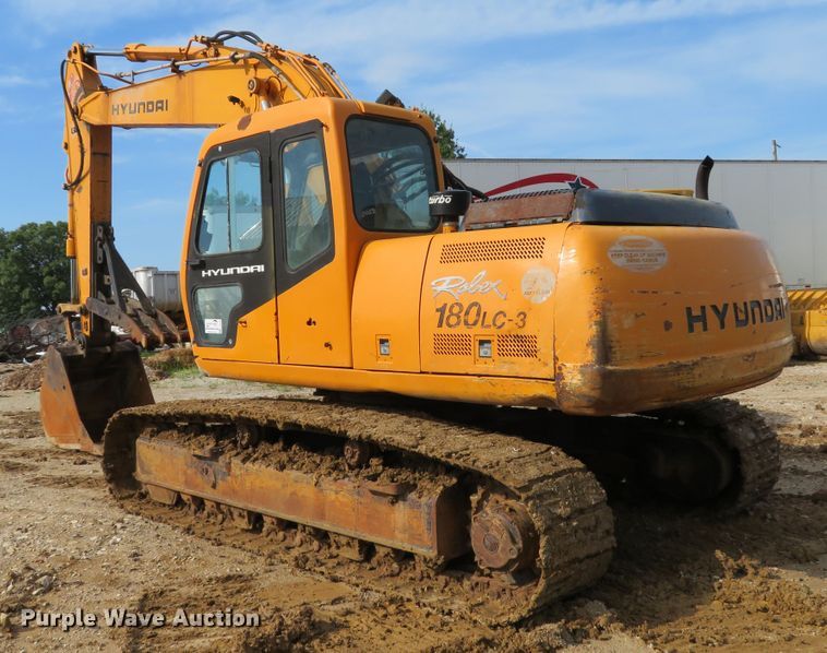image for item DE8199 1995 Hyundai Robex 180LC-3 excavator
