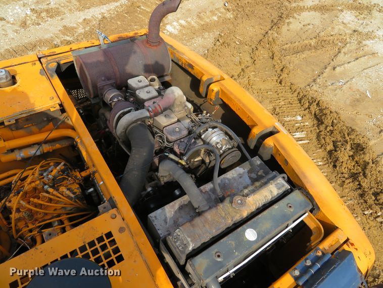 image for item DE8199 1995 Hyundai Robex 180LC-3 excavator