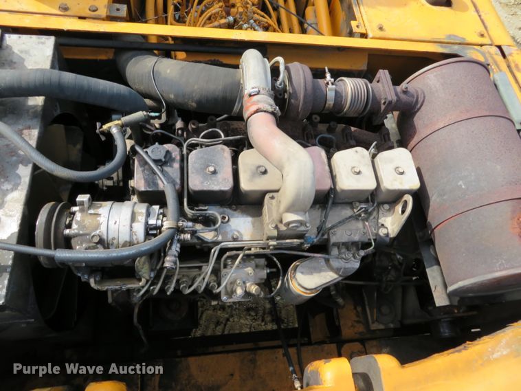 image for item DE8199 1995 Hyundai Robex 180LC-3 excavator