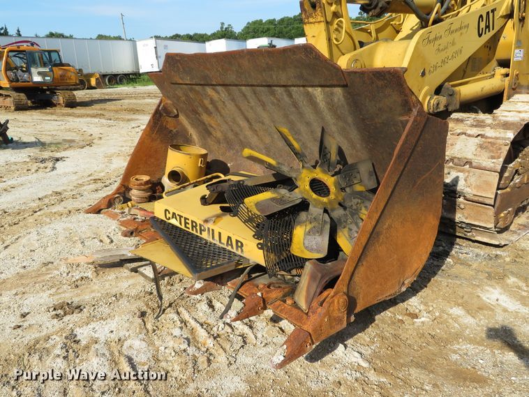 image for item DE8200 1993 Caterpillar 963 track loader