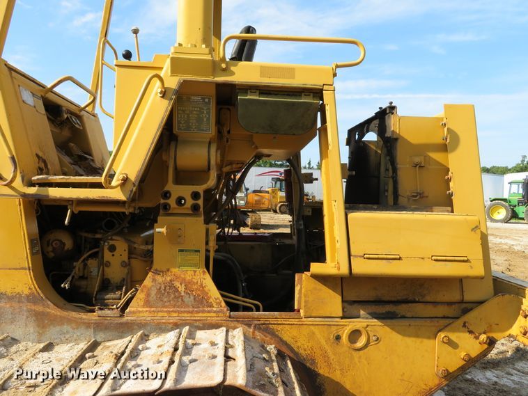 image for item DE8200 1993 Caterpillar 963 track loader