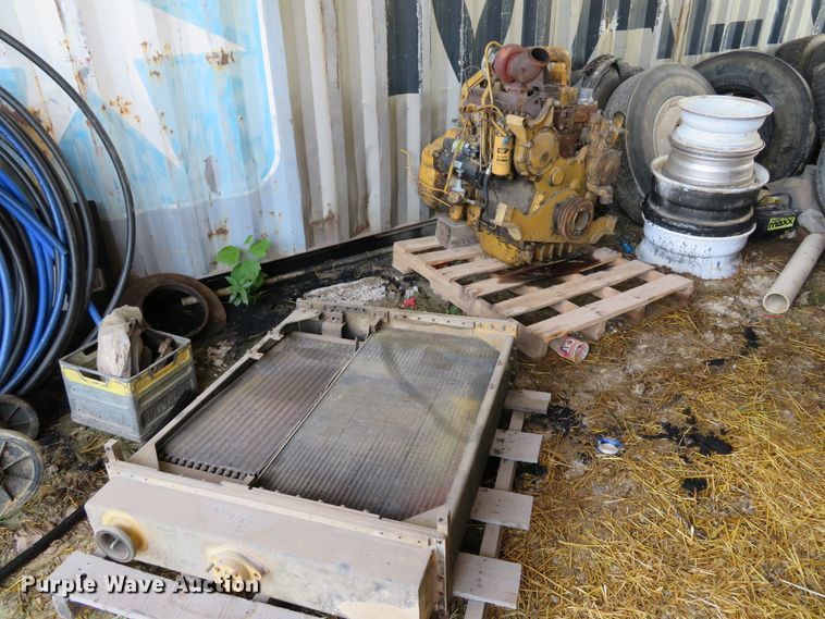 image for item DE8200 1993 Caterpillar 963 track loader