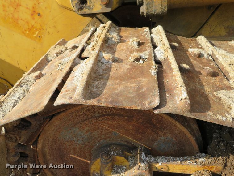 image for item DE8200 1993 Caterpillar 963 track loader