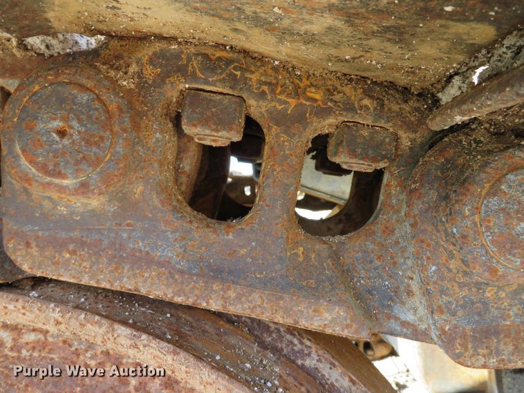 image for item DE8200 1993 Caterpillar 963 track loader