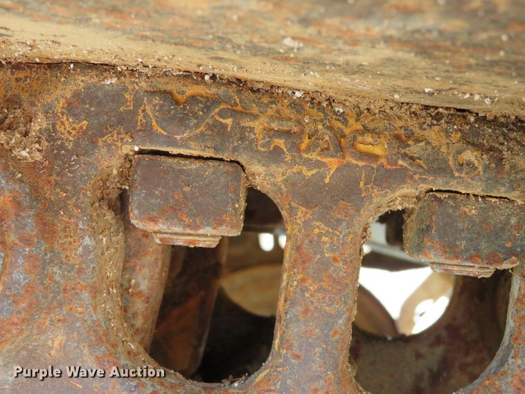 image for item DE8200 1993 Caterpillar 963 track loader