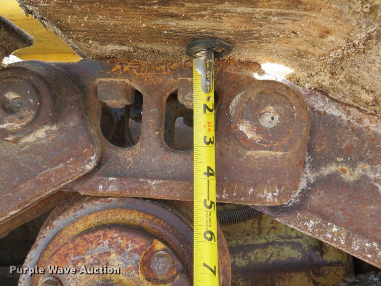 image for item DE8200 1993 Caterpillar 963 track loader