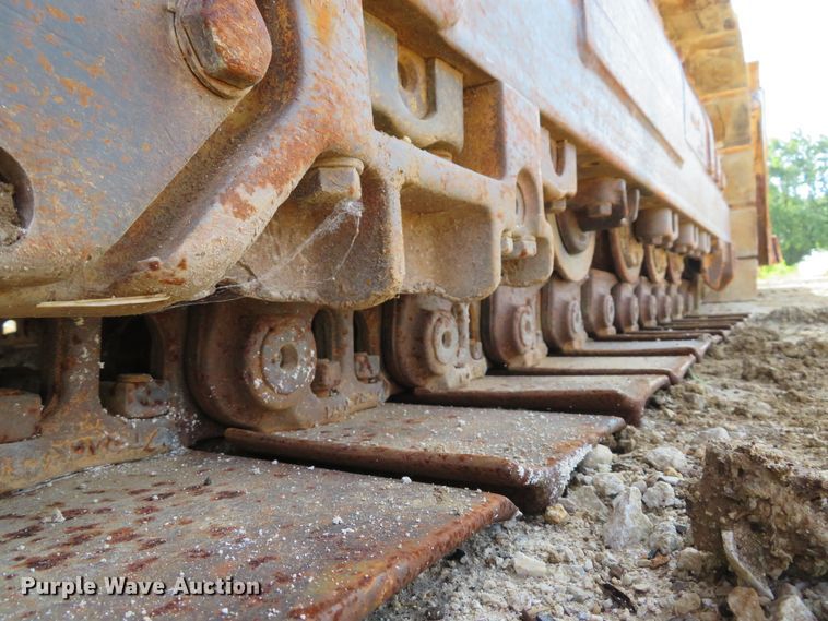 image for item DE8200 1993 Caterpillar 963 track loader