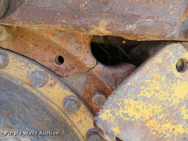 image for item DE8200 1993 Caterpillar 963 track loader