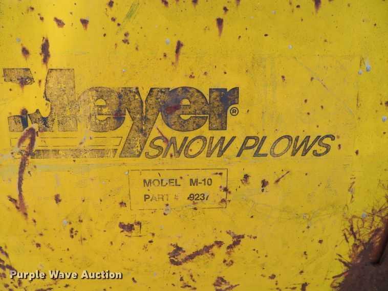 image for item DE8201 2006 International 4300 dump truck