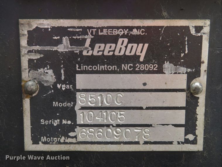 image for item DE8233 2014 Lee Boy 8510C paver