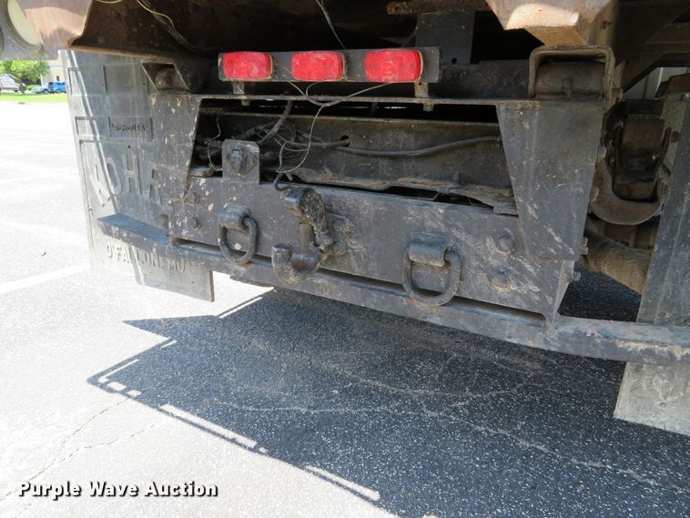 image for item DE8242 2006 Ford F450 Super Duty XL Crew Cab flat dump bed truck