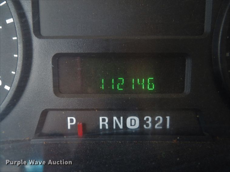 image for item DE8242 2006 Ford F450 Super Duty XL Crew Cab flat dump bed truck