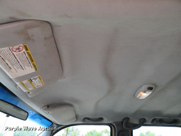 image for item DE8242 2006 Ford F450 Super Duty XL Crew Cab flat dump bed truck