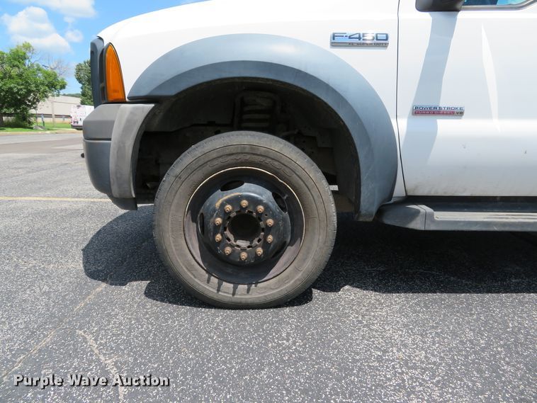 image for item DE8242 2006 Ford F450 Super Duty XL Crew Cab flat dump bed truck