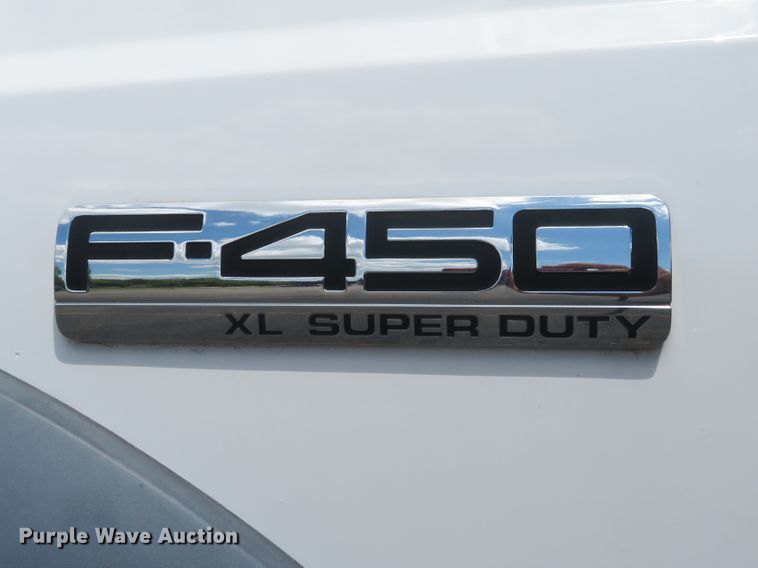 image for item DE8242 2006 Ford F450 Super Duty XL Crew Cab flat dump bed truck